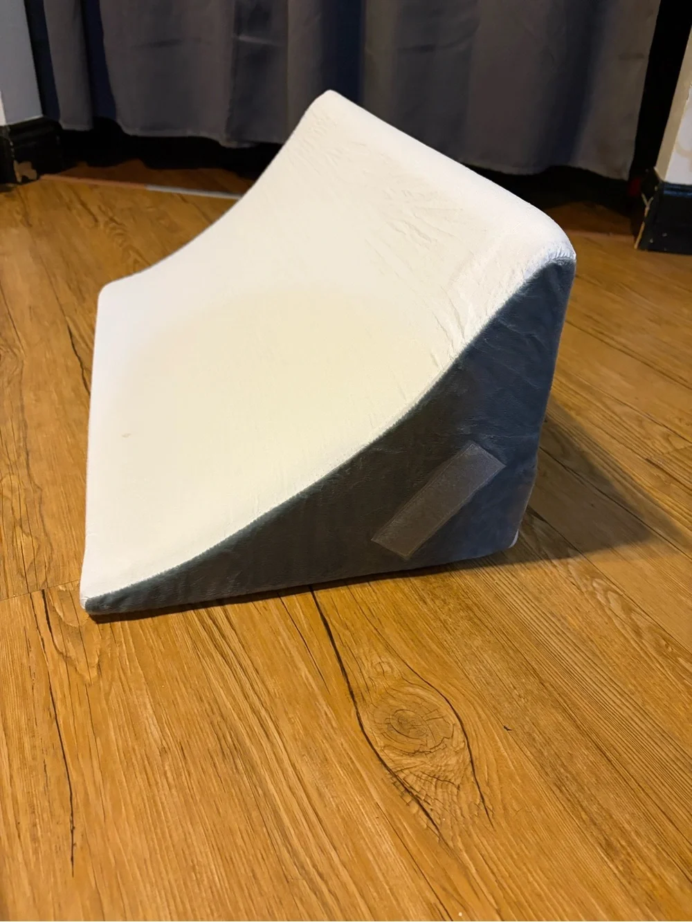 wedge pillows